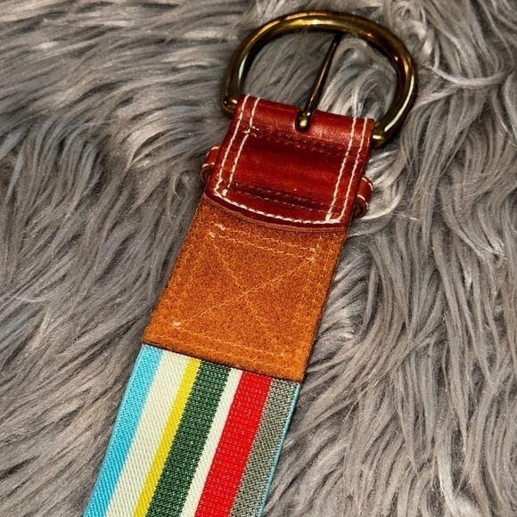 EUC Fossil Stretch Rainbow Fabric and Leather Belt Wide Size Medium - Picture 3 of 8